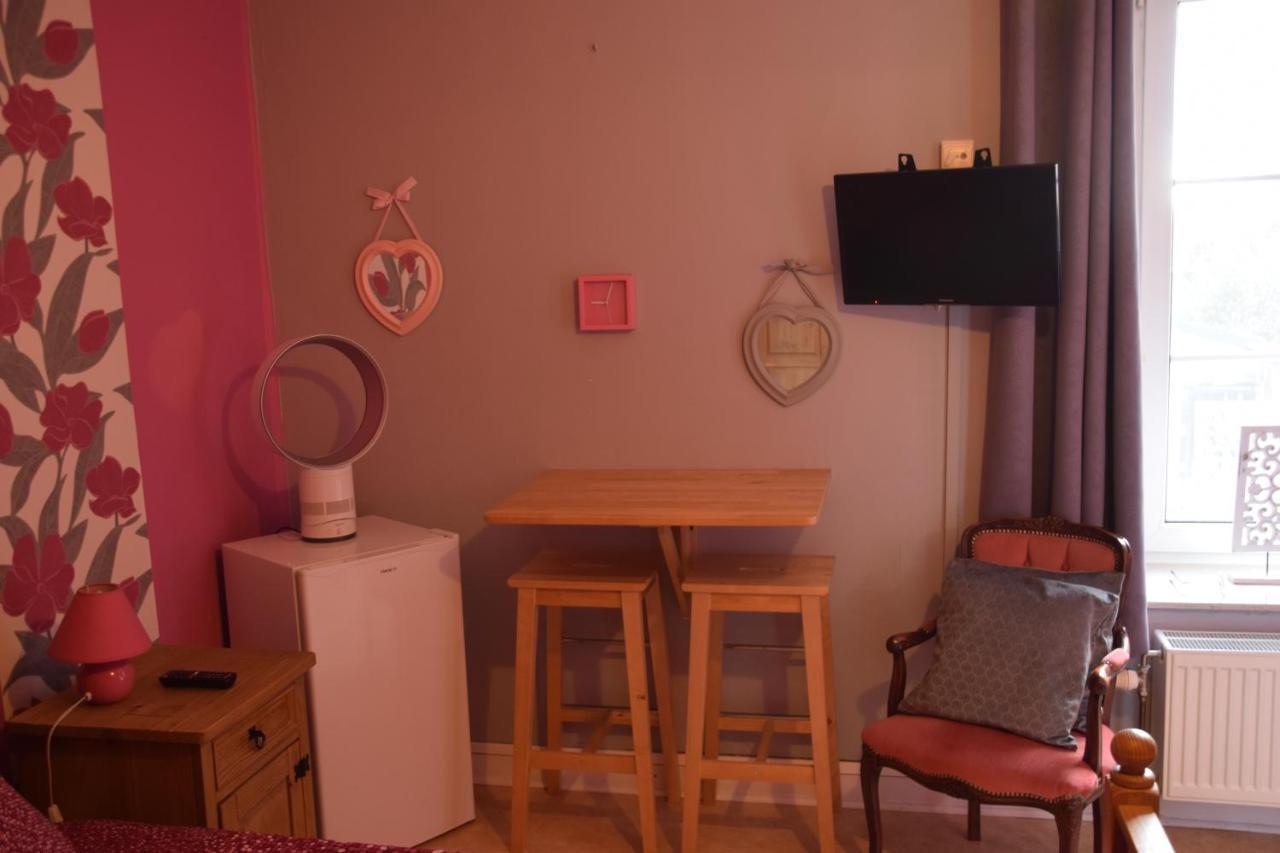 B&B La Place Verte Surice Exterior photo
