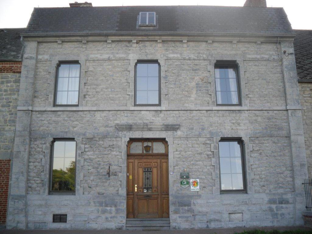B&B La Place Verte Surice Exterior photo